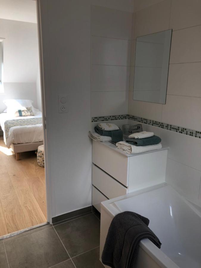 Chambre D'Hotes Le Domaine De La Vallee Saint-Martin-de-Varreville Dış mekan fotoğraf